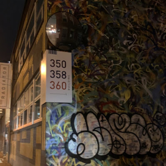 Meet your Posher, Alice - Picture 1 of 1